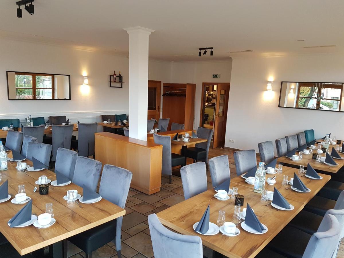 Olympia Hotel & Restaurant 인덴 외부 사진
